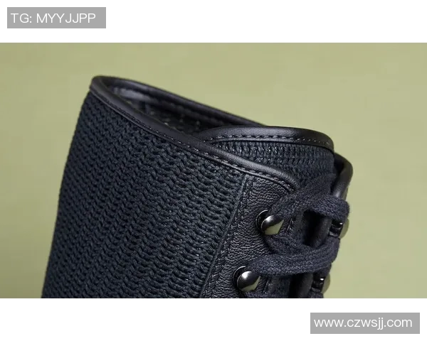 选择足球鞋时高帮与低帮的优缺点分析及适合人群推荐